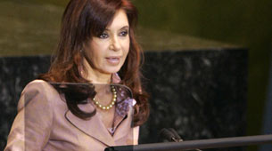 Cristina anuncia créditos para empresas