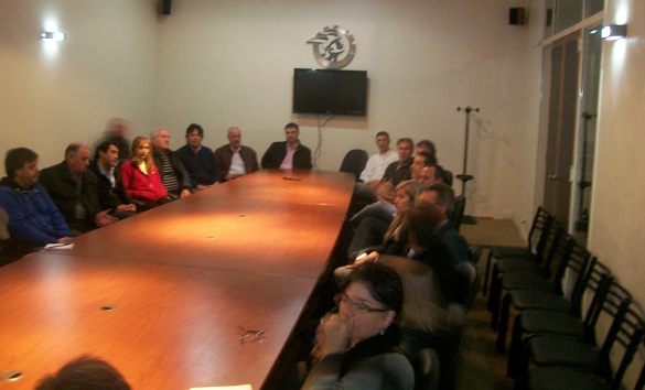 Reunión de comerciantes por la inseguridad en Rosario.