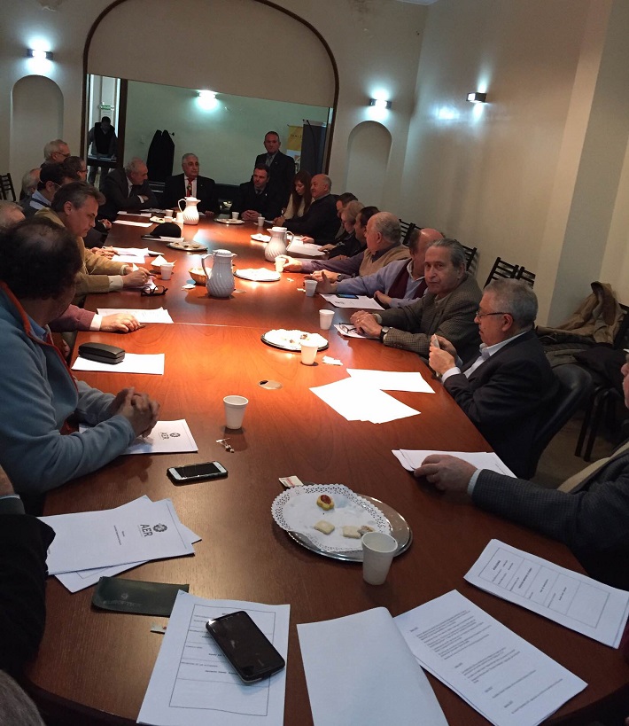 Renovación de autoridades AER