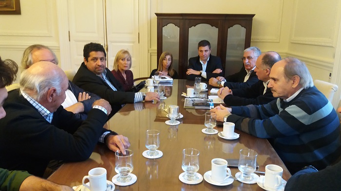 Comerciantes se reunieron con Leone por las obras céntricas