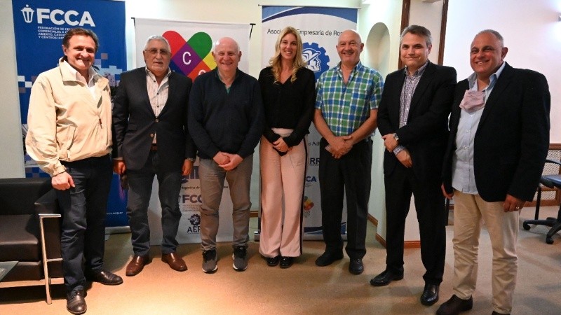 Miguel Tessandori visitó la Asociación Empresaria de Rosario.