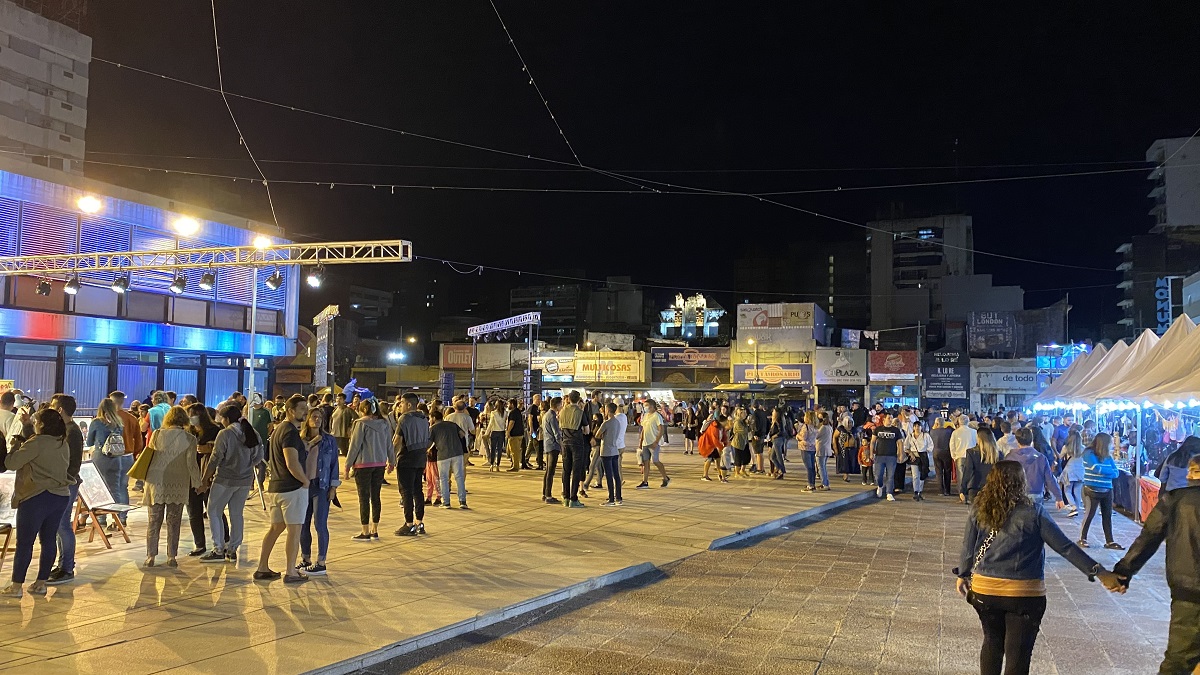 La Noche de las peatonales rosario