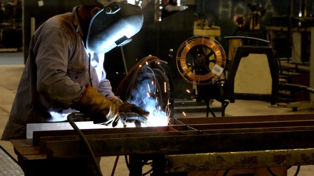 Índice de Producción Industrial abril 2023.