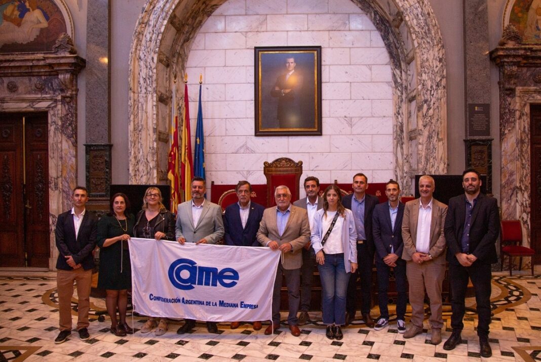 Ricardo Diab visitó los Centros Comerciales Abiertos de España.